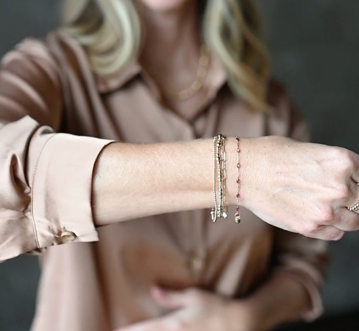 Rosa Bracelet with Magnetic Clasp